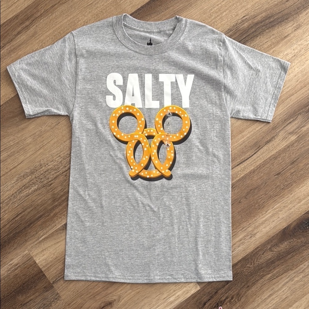 NWT DISNEY PARKS Salty Mickey Pretzel Snack T-Shirt Unisex Small